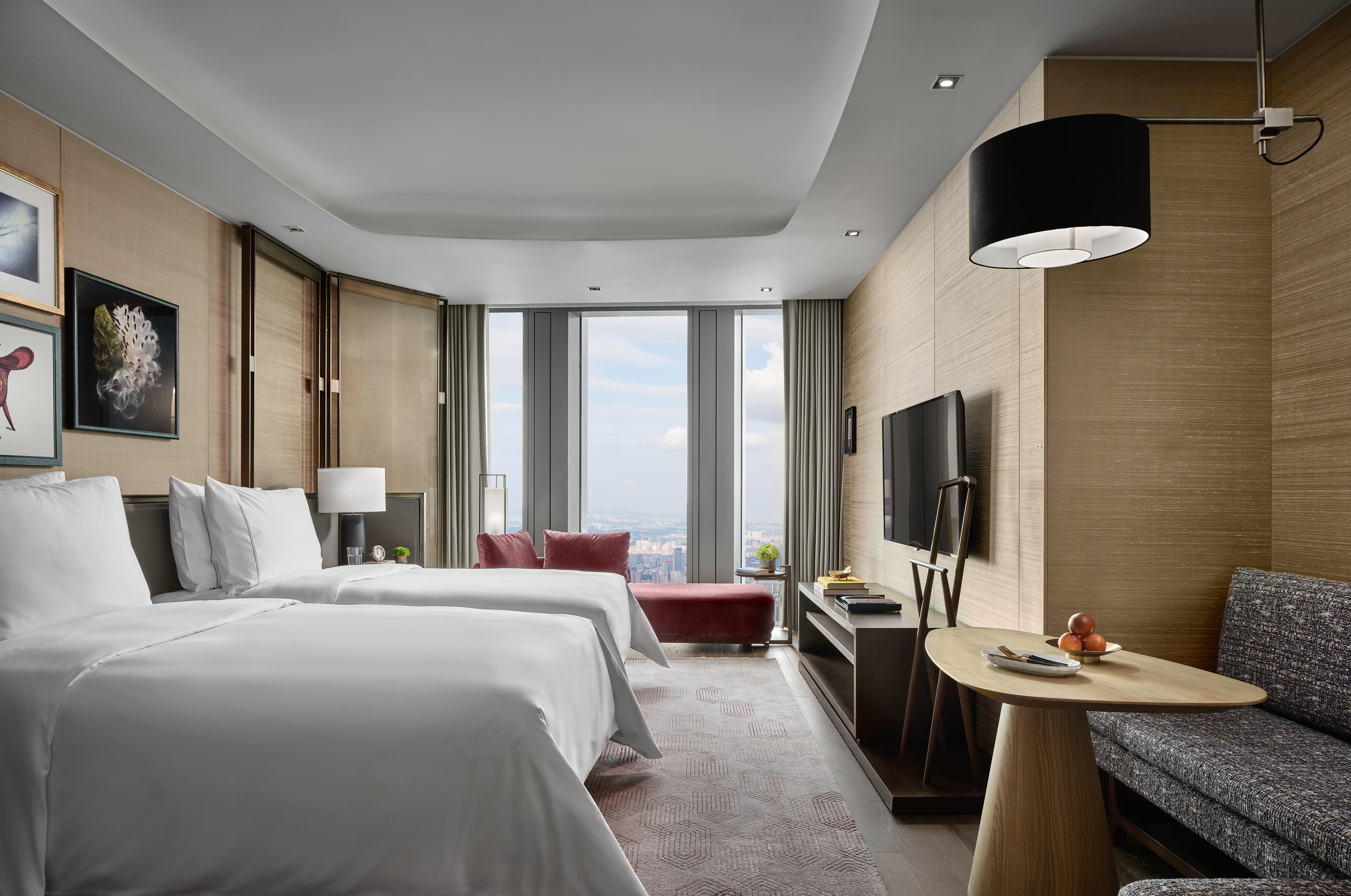 Rosewood Guangzhou, Enjoy Free Shuttle Bus Service Between The Hotel And The Canton Fair Complex During The Canton Fair Dış mekan fotoğraf