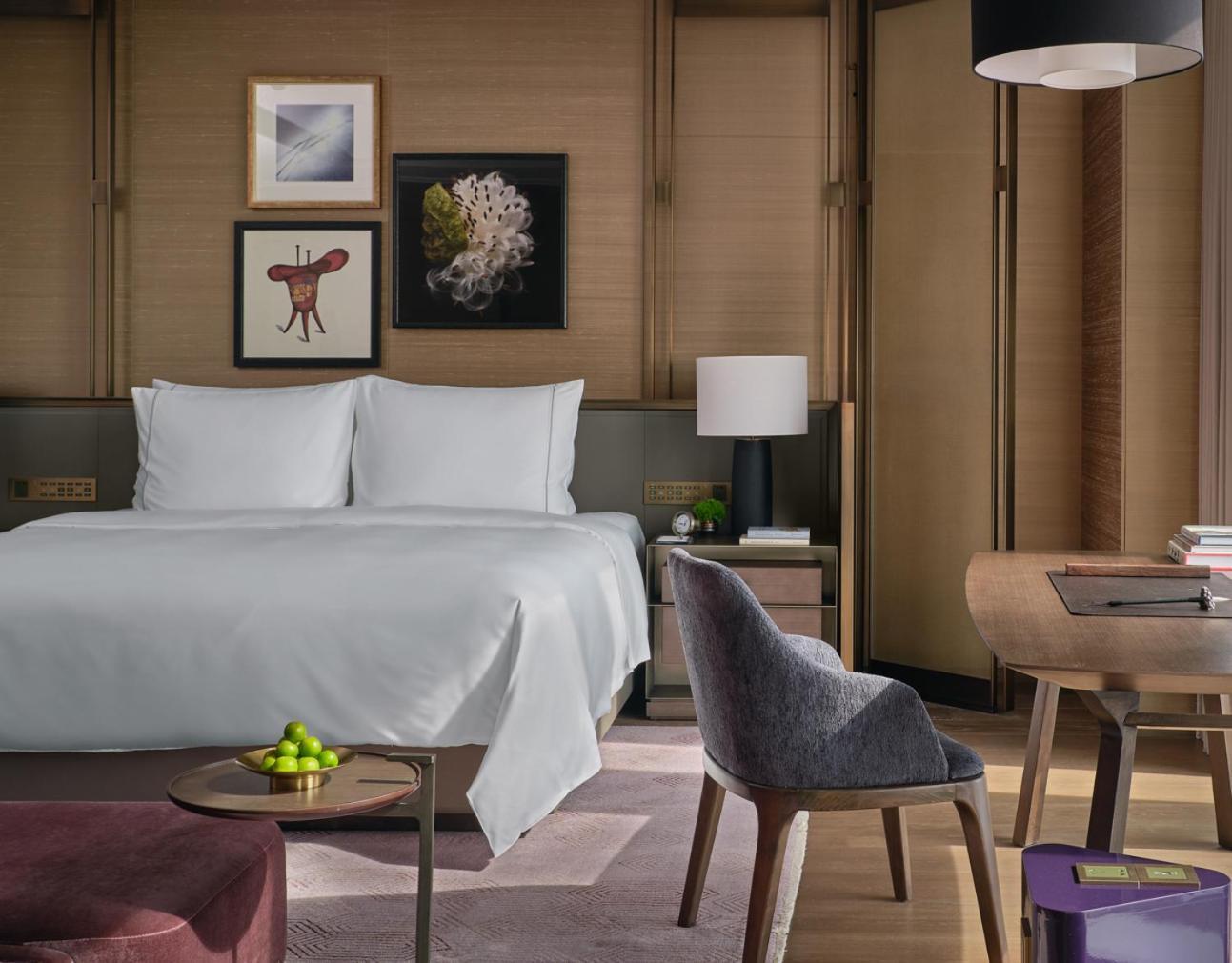 Rosewood Guangzhou, Enjoy Free Shuttle Bus Service Between The Hotel And The Canton Fair Complex During The Canton Fair Dış mekan fotoğraf