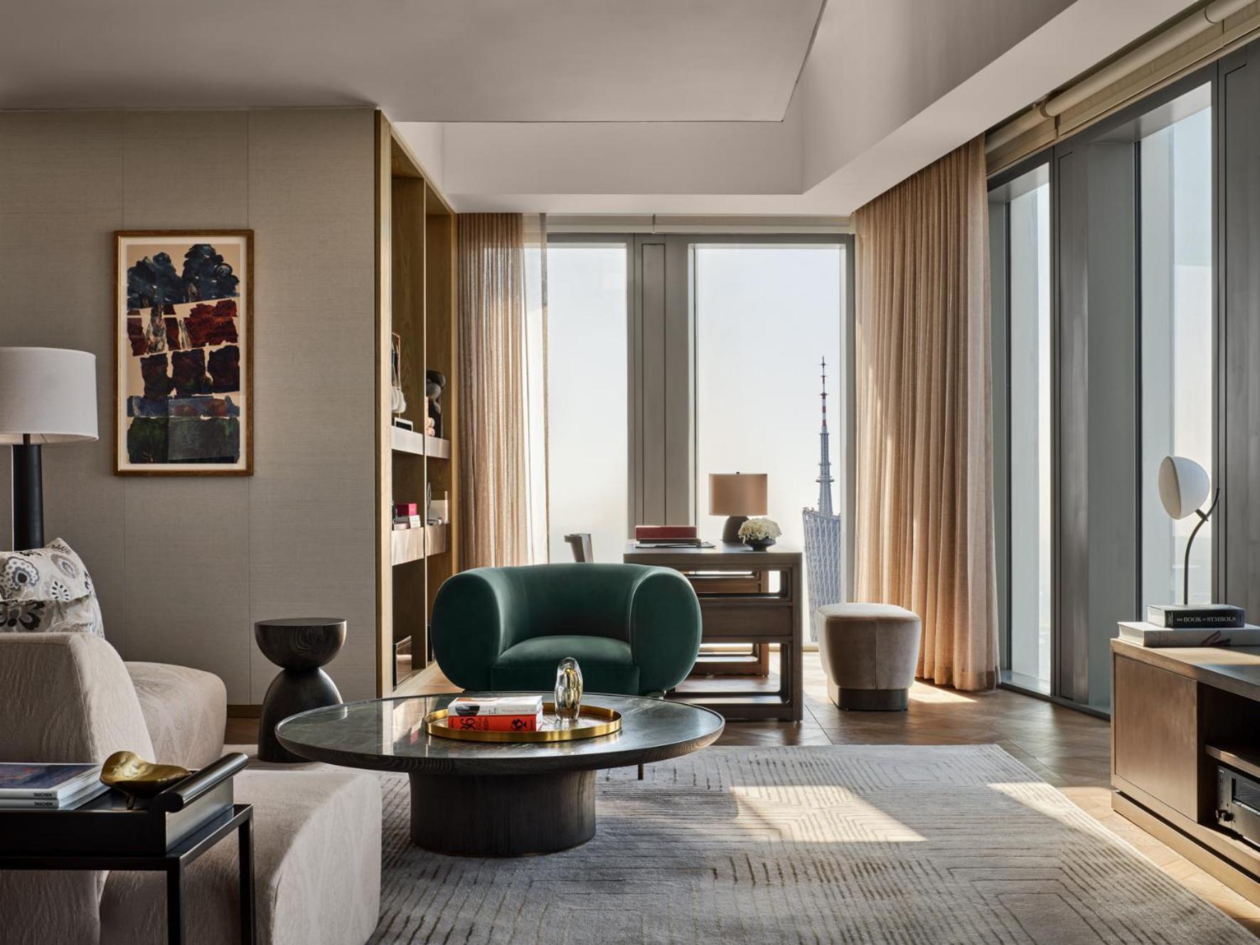 Rosewood Guangzhou, Enjoy Free Shuttle Bus Service Between The Hotel And The Canton Fair Complex During The Canton Fair Dış mekan fotoğraf